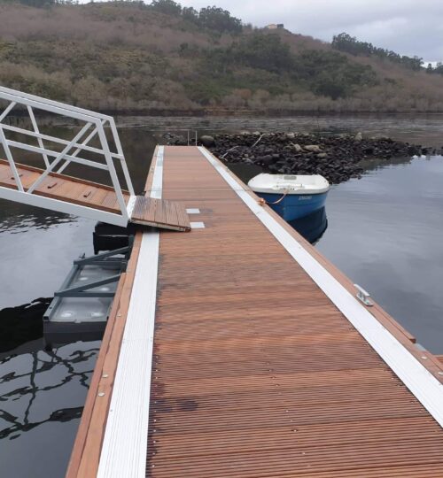 Entre Ambos-os-Rios, doca Parque de Campismo